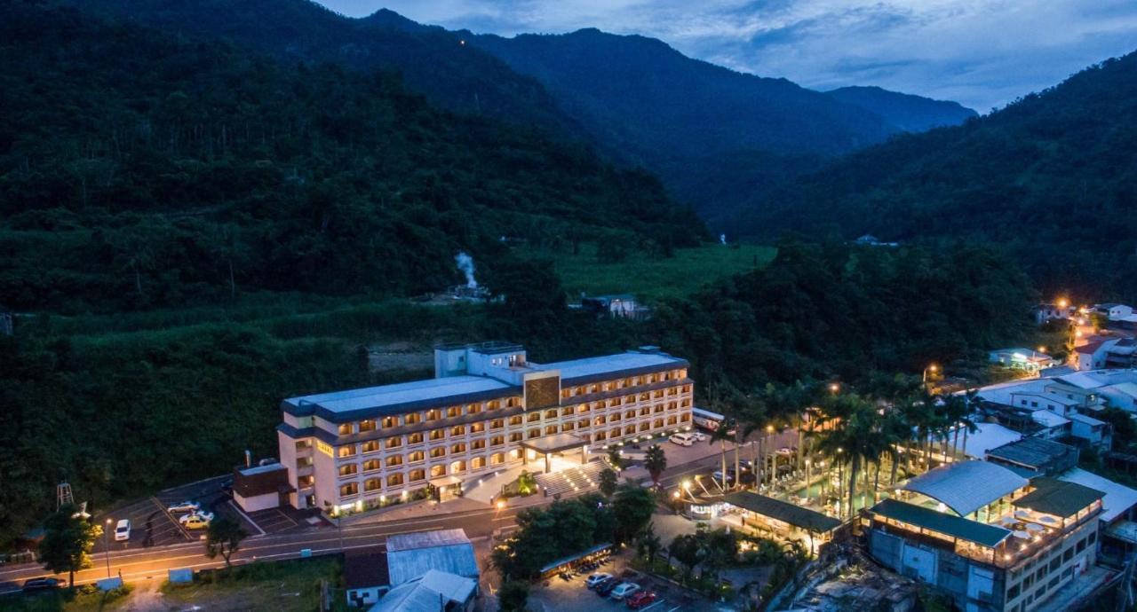 Dong Tair Spa Hotel Wenquan Kültér fotó
